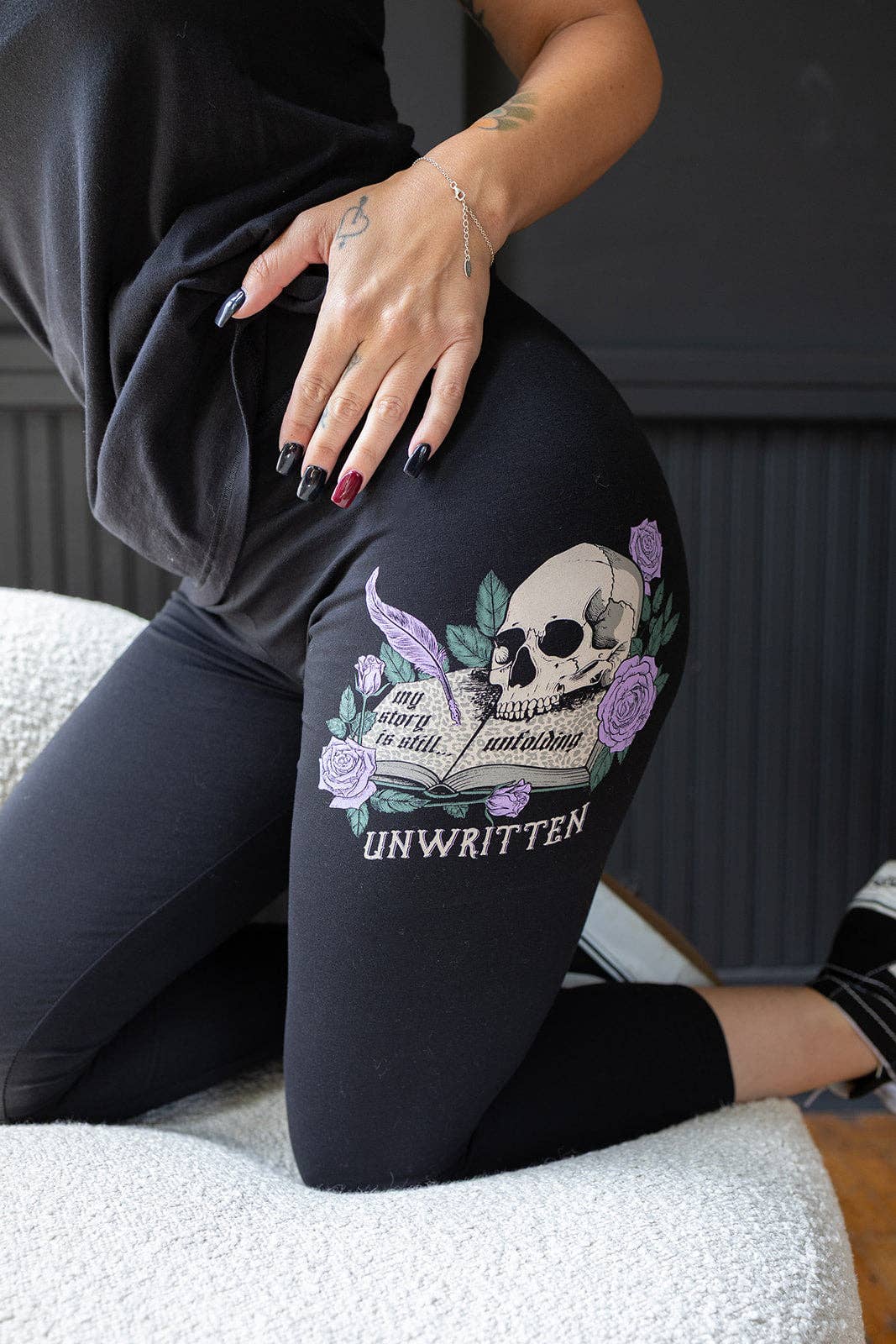 Unwritten Capri Leggings